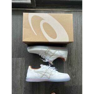 Brand New Asics Skyhand OG 10.5/Color White/Piedmont Grey